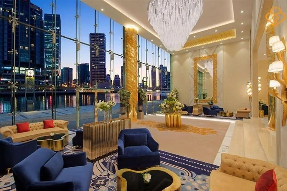 아파트 Vogue Damac Maison Prive Balcony & Pool With Canal View Prime Business Bay Location, Steps From Downtown & Burj Khalifa 두바이